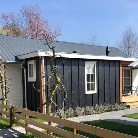 Campingpark De Linie Kamp alanı *