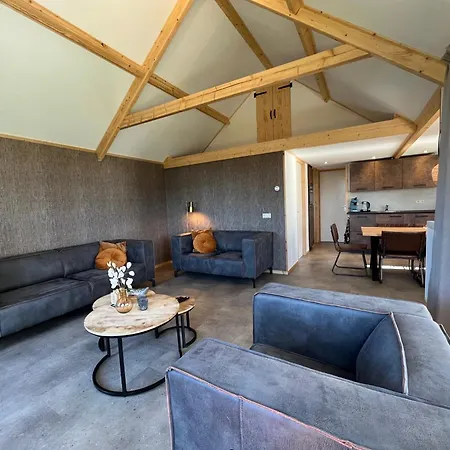 Campingpark De Linie Camping *