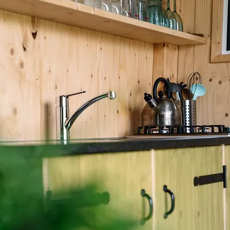 Campingpark De Linie 营地 *