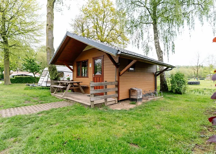 Campingpark De Linie Camping *