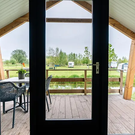 Campingpark De Linie キャンプ場 Opheusden